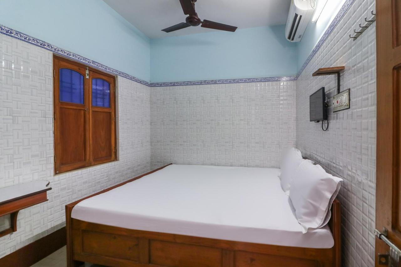 Spot On 48453 Sree Krishna Guest House Nabadwip Kültér fotó
